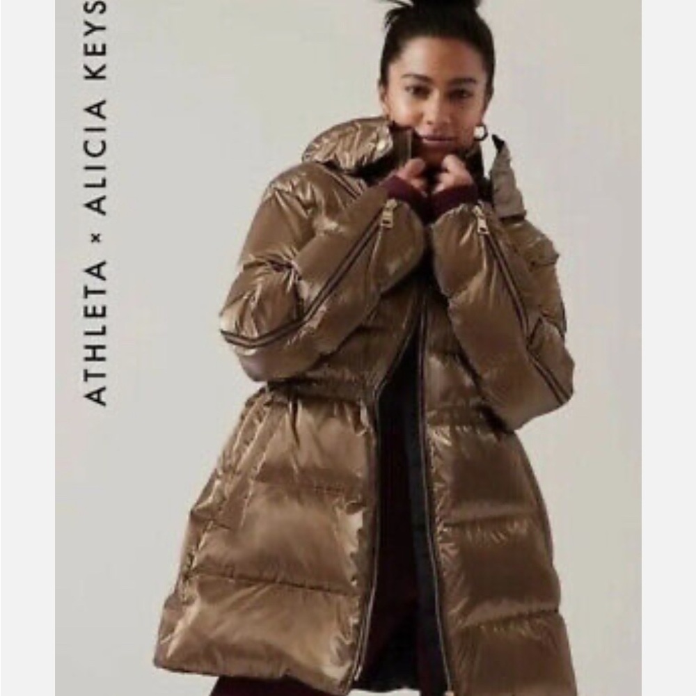 NWOT Athleta x Alicia Keys Gold Aura Puffer Sz Medium